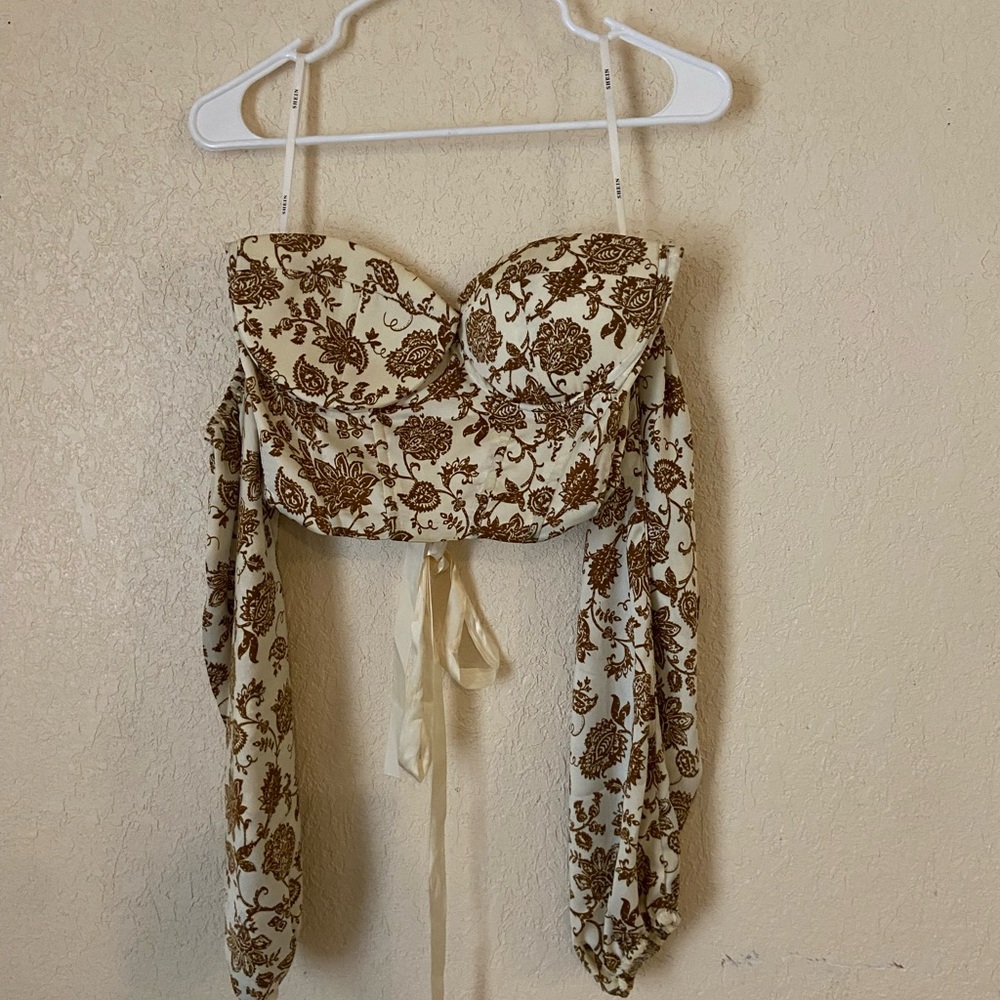 Floral Off-Shoulder Top and Blue Jeans - Picture 2 of 3